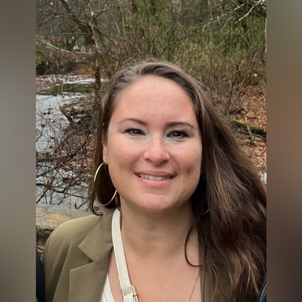 Meet your Posher, Corrine